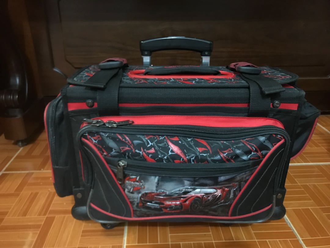 Hawk Trolley School Bag 2024 www.angloamericancentre