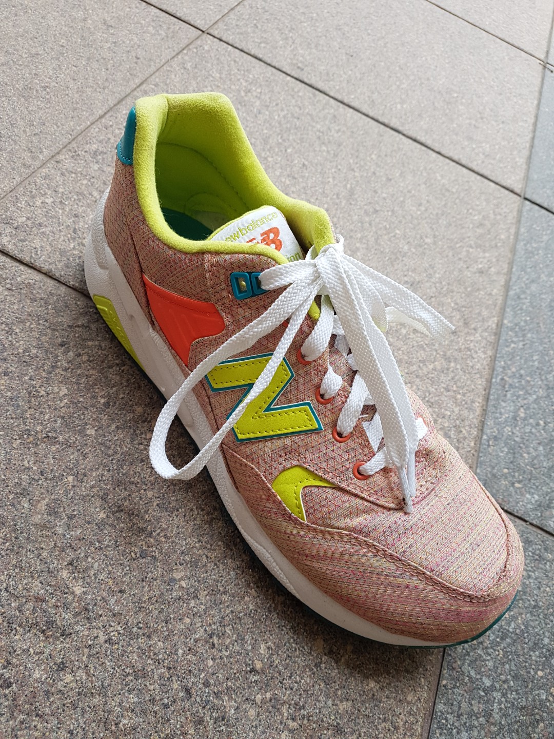 new balance 580 women orange