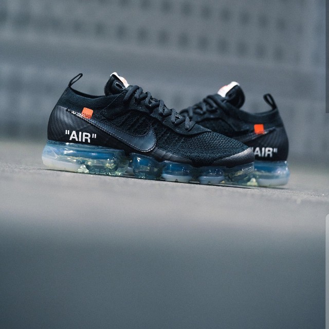 Off white vapormax top black womens