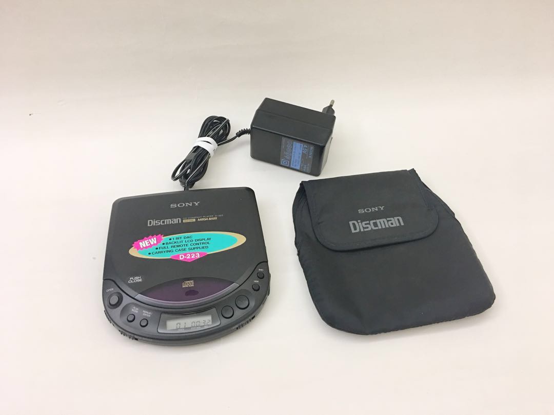 Sony Discman CD PLAYER D223 make in Japan 經典款的高人氣 CD 隨身聽, 音響器材, 音樂播放裝置