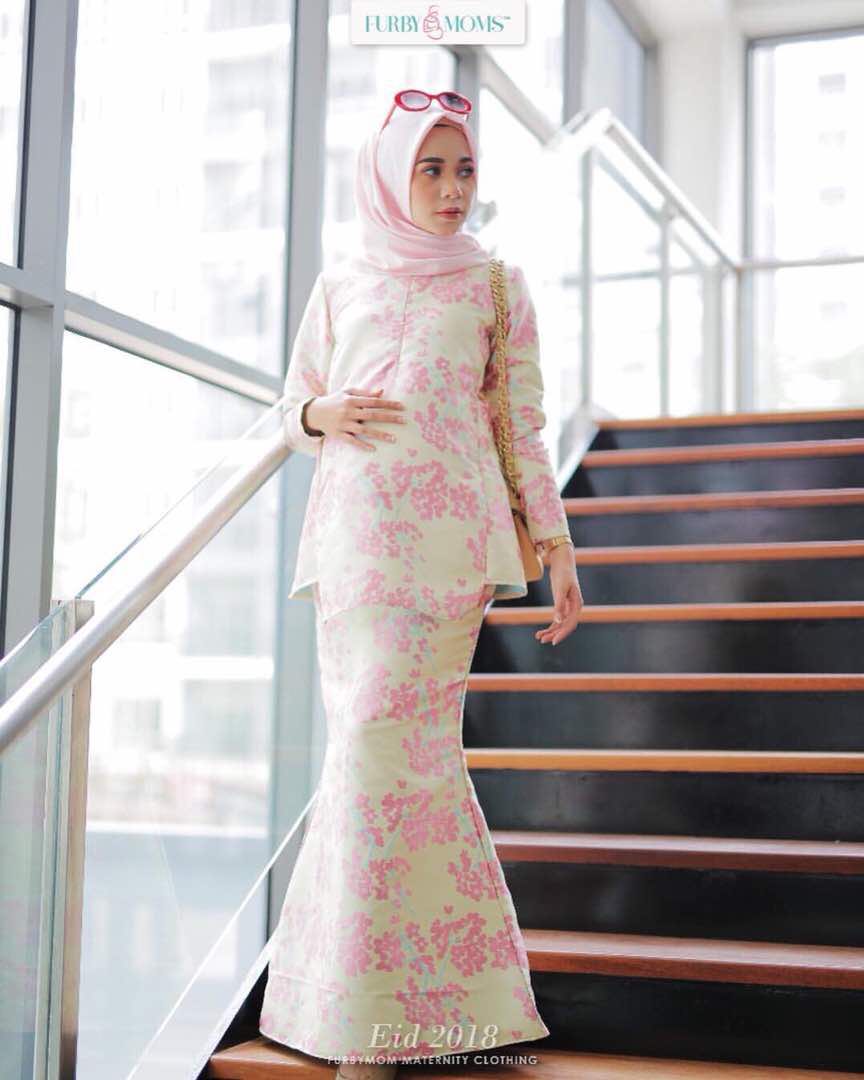 SRI MENANNTI KURUNG Muslimah Fashion Two piece on Carousell
