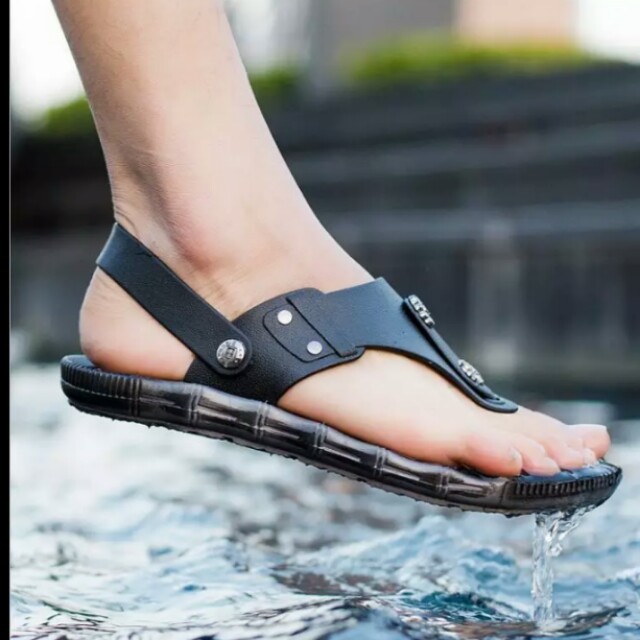 Mens leather hotsell sandals brands