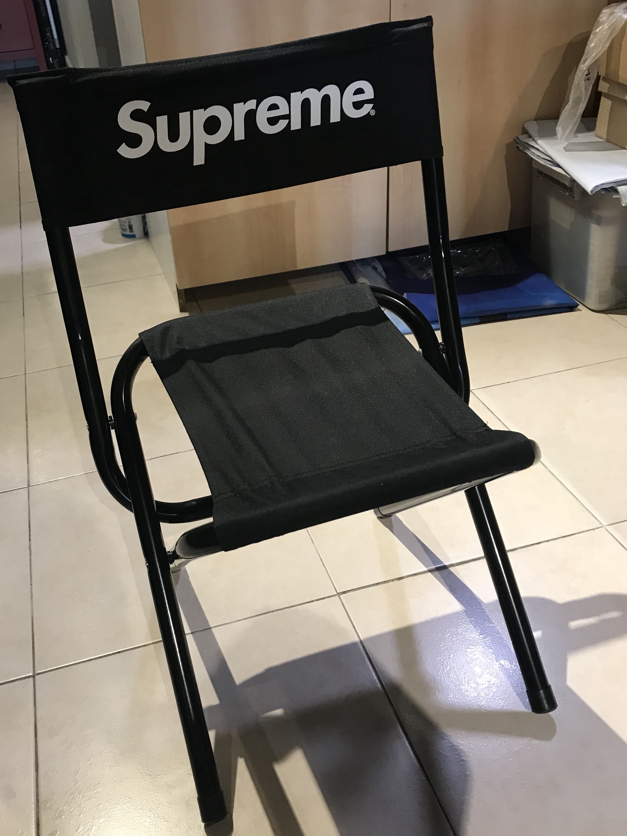 supreme coleman folding chair