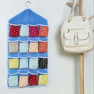 Bag gantung 16 poket penyimpan panties, bra, stokin.
