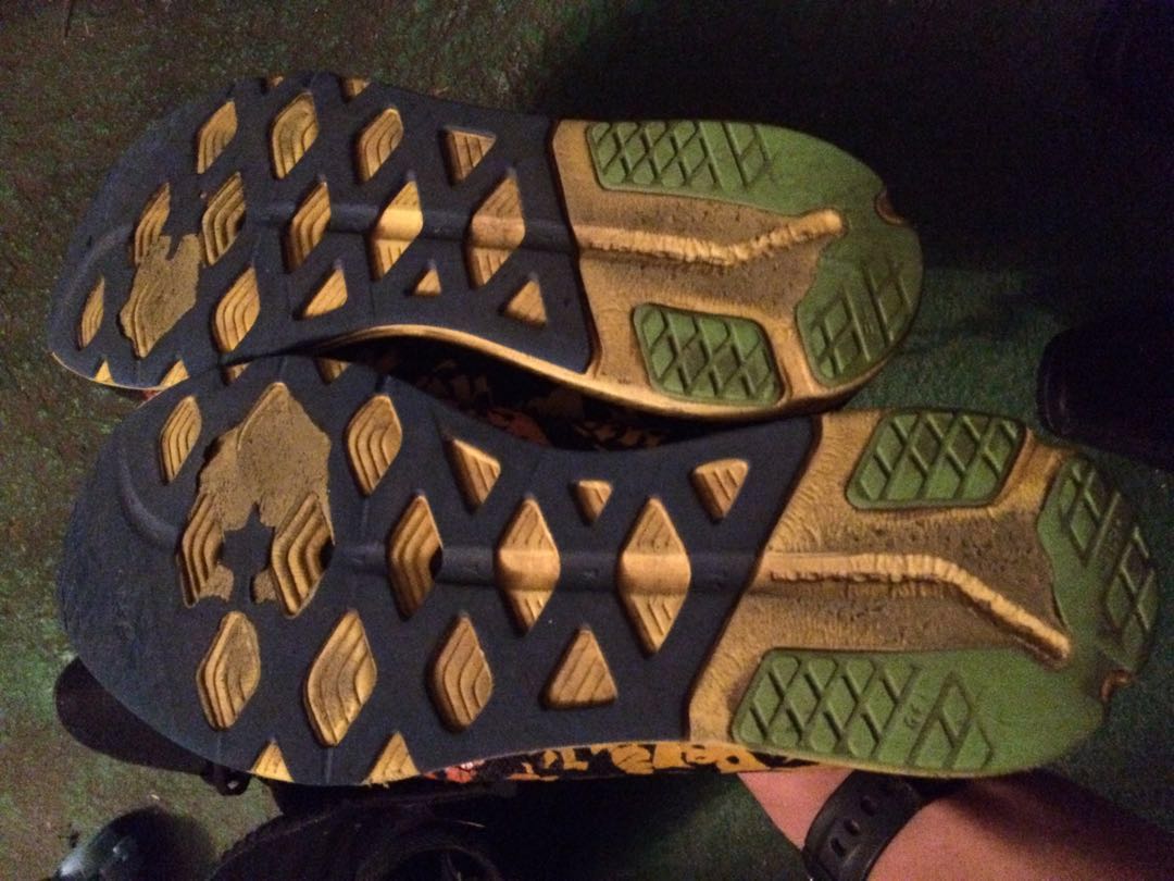 asics running shoes size 12