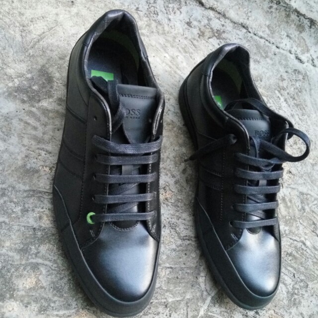 Hugo boss sneaker size 42, Fesyen Pria 