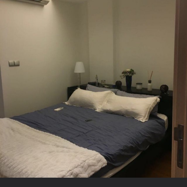 King size IKEA Malm Bed frame, Furniture & Home Living, Furniture, Bed