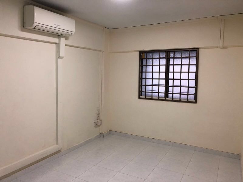 (Category: ) located in . Submitted by tinumon (Listing ID 161316936, Image 1). Description: .