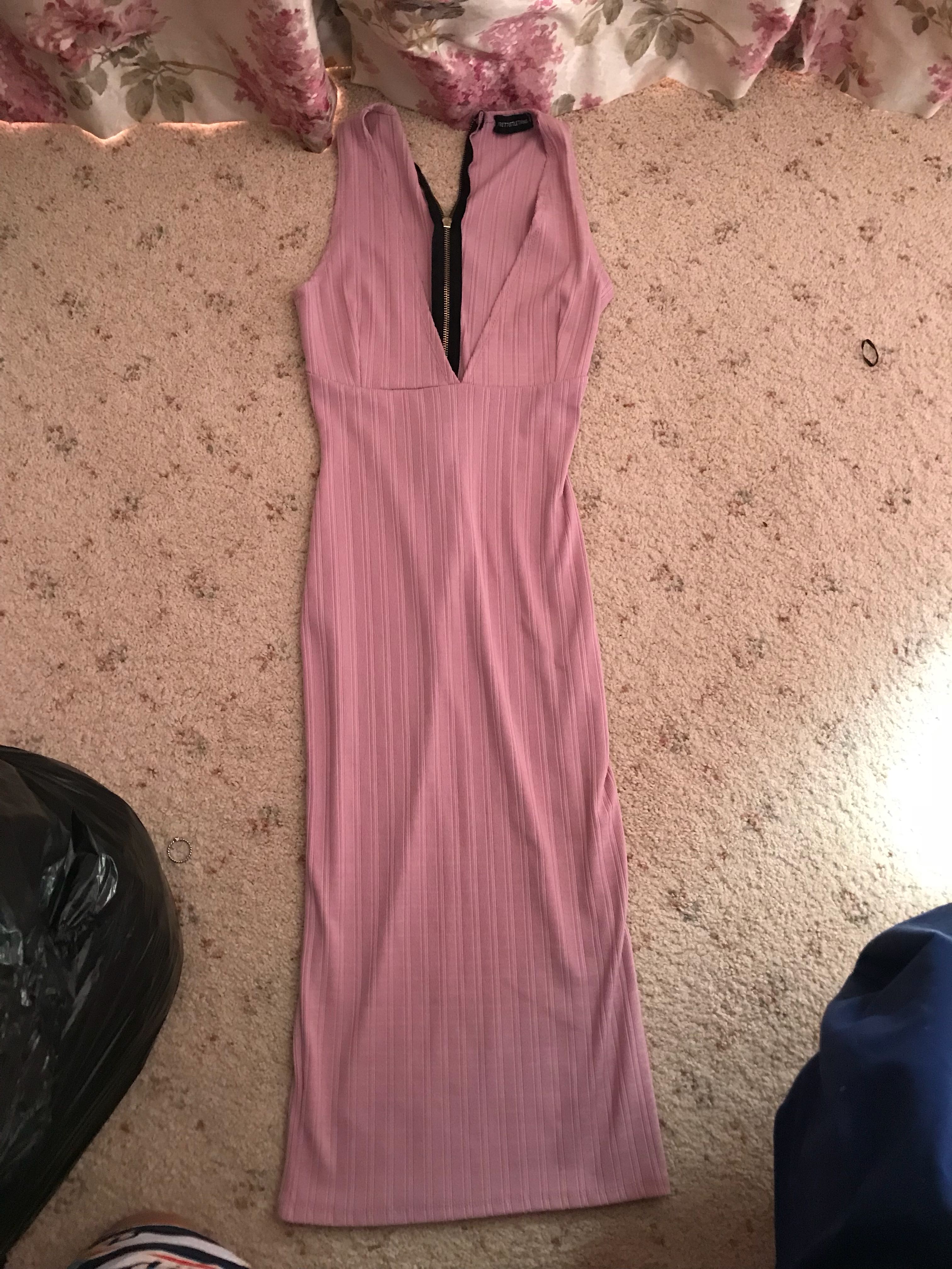 Pretty Little Thing Size Small Nude Dress Women S Fashion