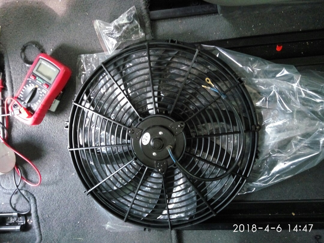 Radiator fan front attach 130W, Car Accessories on Carousell