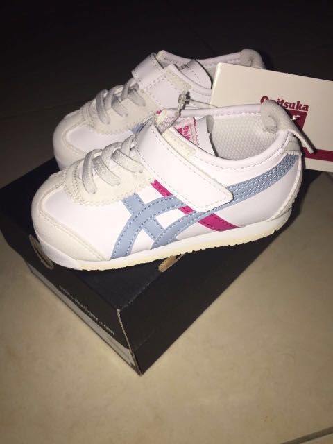 gambar sepatu onitsuka tiger original
