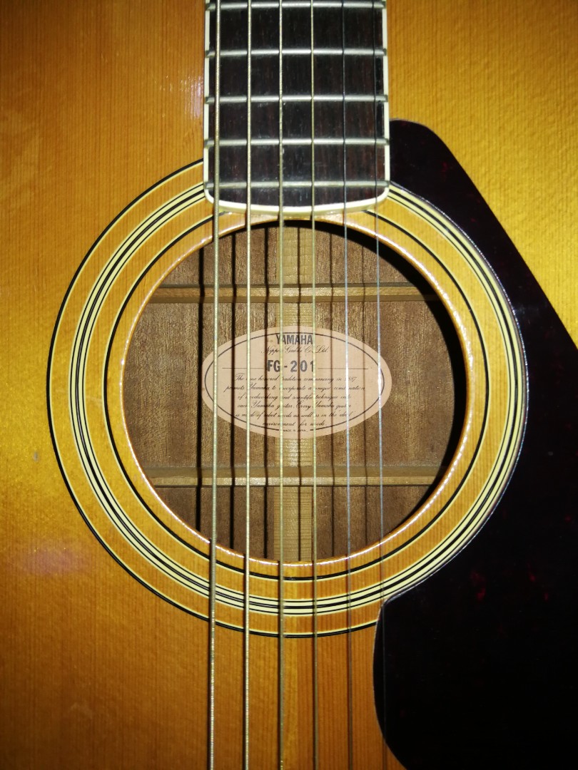 Yamaha fg outlet 201 price