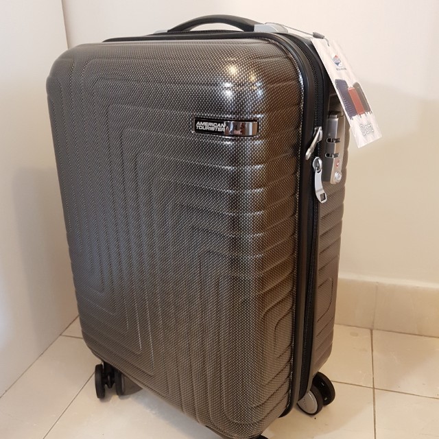 American Tourister Dartz Suitcase Carousell