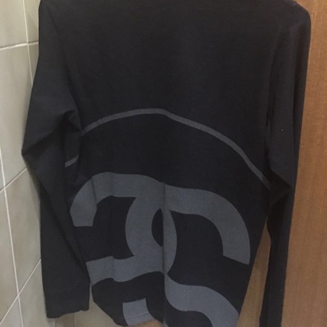 Brand New Stussy Too (Category: Women's Clothes) located in Melbourne. Submitted by coolioapple (Listing ID 66071833, Image 2). Description: Brand new and never worn. Size Au 6-8..