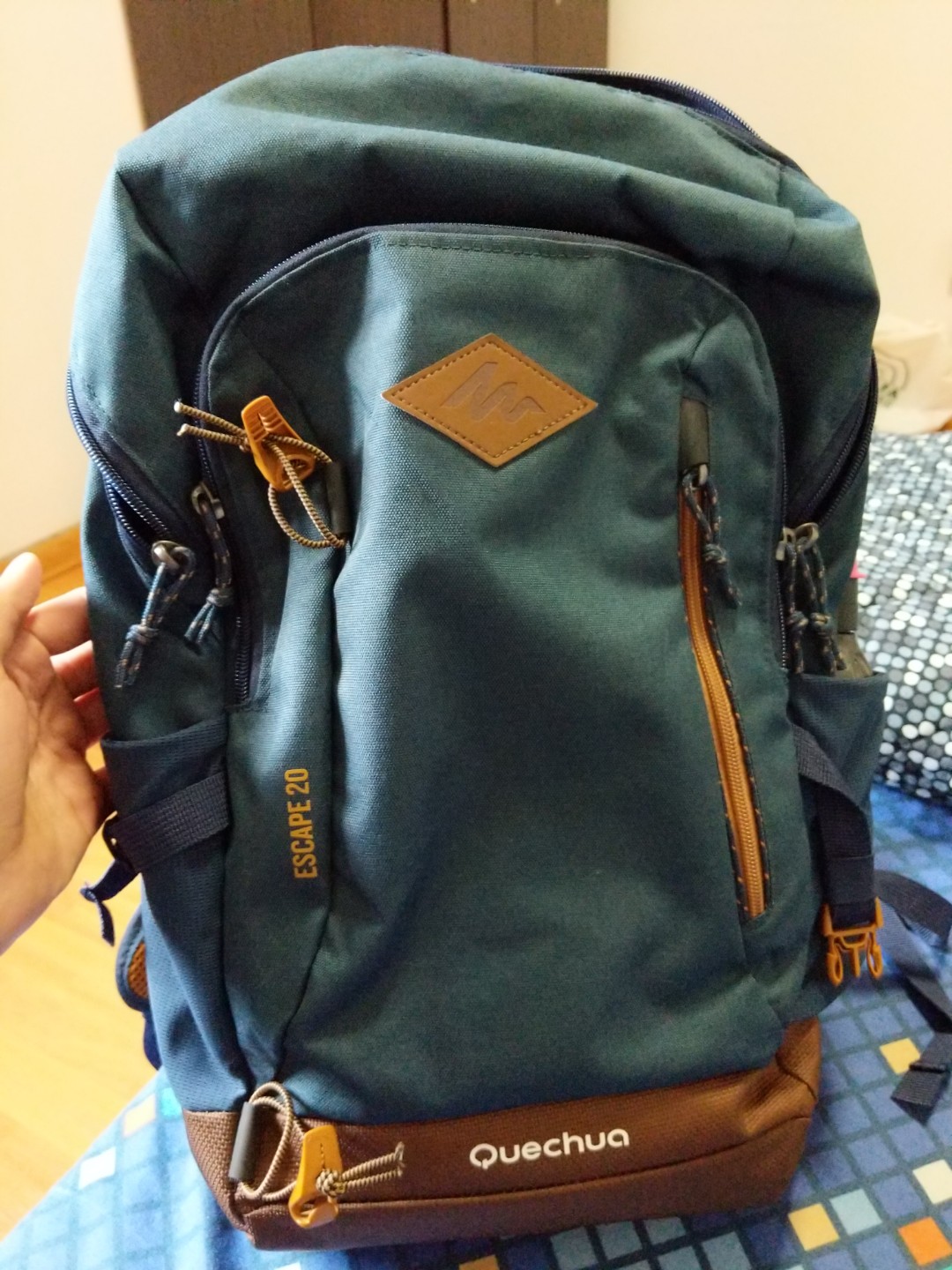 Quechua escape 20 litre backpack hot sale