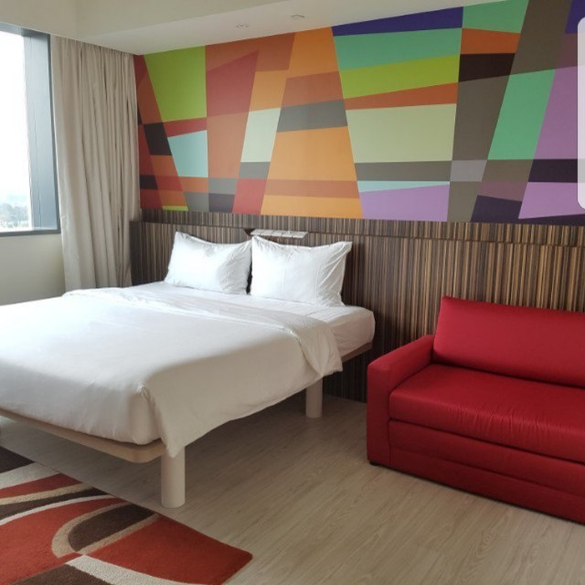 Nov Dec Deluxe Room For Genting Hotel Jurong Entertainment Attractions On Carousell Nov Dec Deluxe Room For Genting Hotel Jurong Entertainment Attractions On Carousell