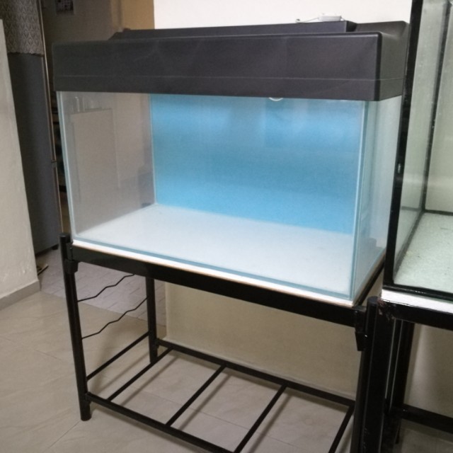 Fish Tank Aquarium 90cmx50cmx45cm With Black Steel Stand Rm80