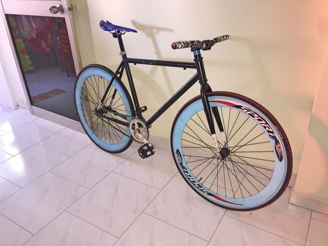 Fixed gear rear brake clearance