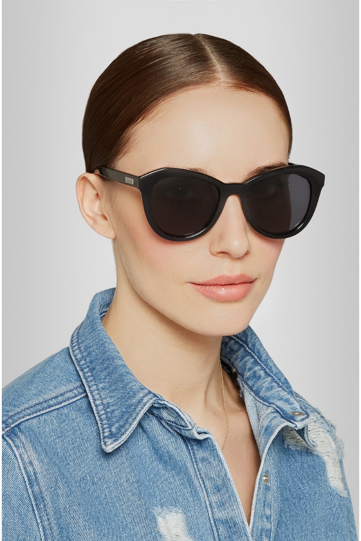Le Specs Peach Pit Sunglasses Women s Fashion Watches