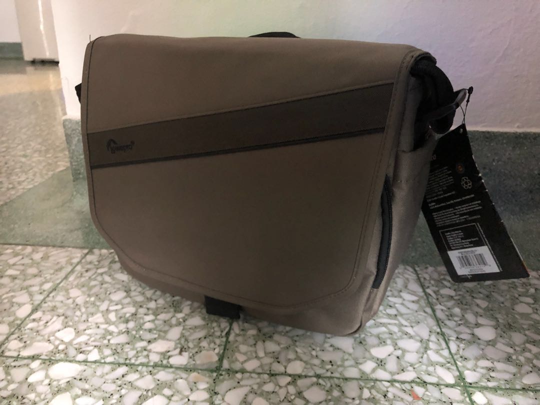 lowepro messenger 150