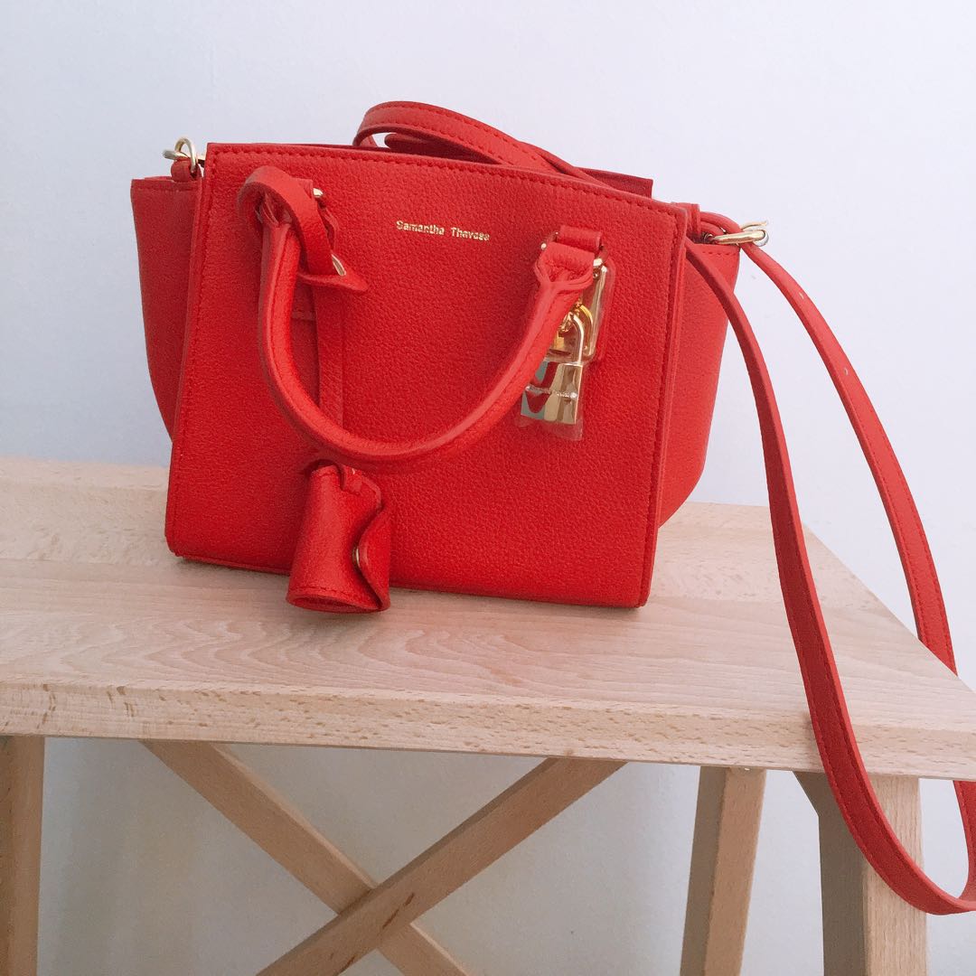 100 Original Samantha Thavasa sling bag from Japan