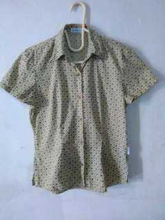 (Kategori: ) berada di . Dikirim oleh preloved.nava (ID iklan 163427633, Gambar 1). Deskripsi: .