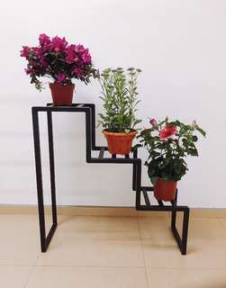 Modern Balcony Planter Stand Flower Display Rack High Rises