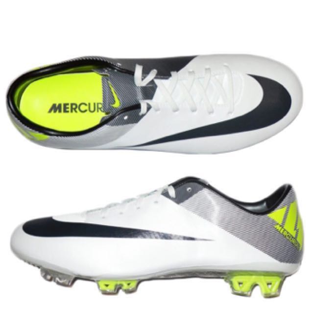 2011 Nike Mercurial Vapor VII Football Boots FG, Sports Equipment, Sports & Games, Racket & Ball Sports Carousell