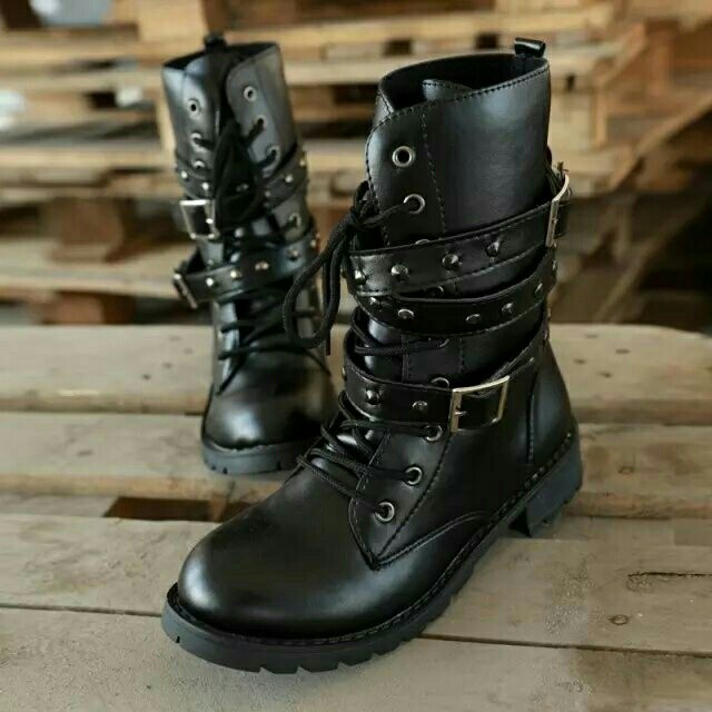 Army style boots discount ladies