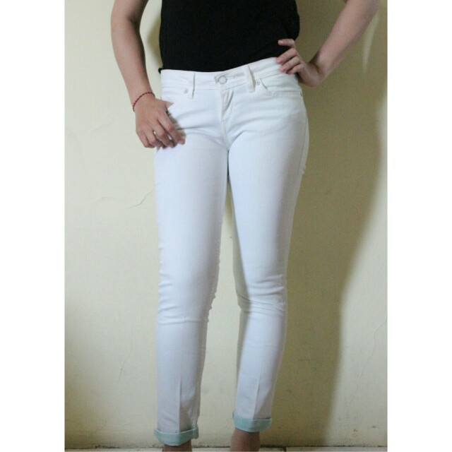 levi's demi curve low rise skinny jeans