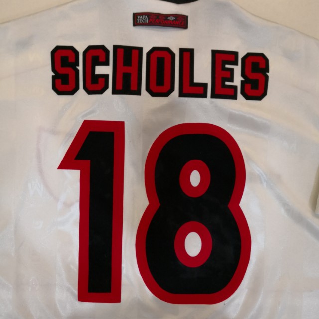 paul scholes manchester united jersey