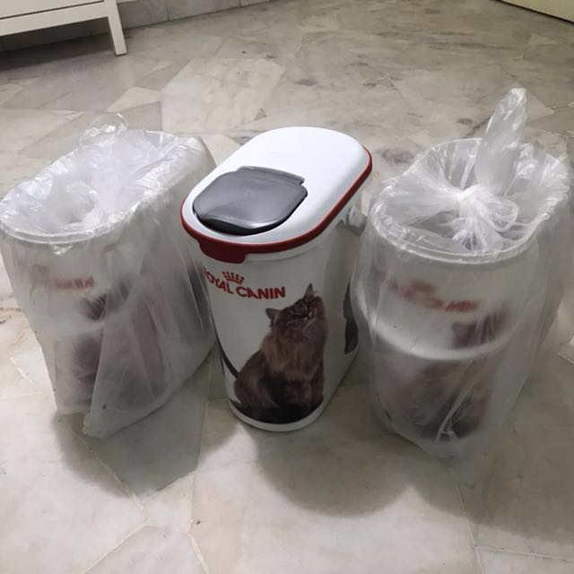 royal canin storage container