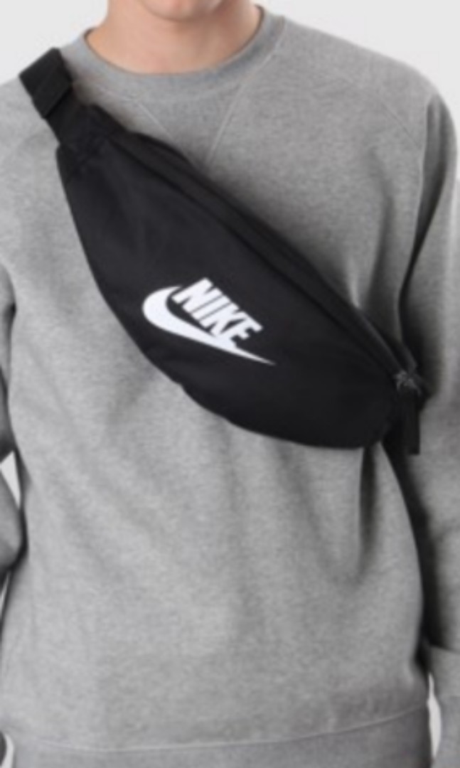 nike hip pack heritage