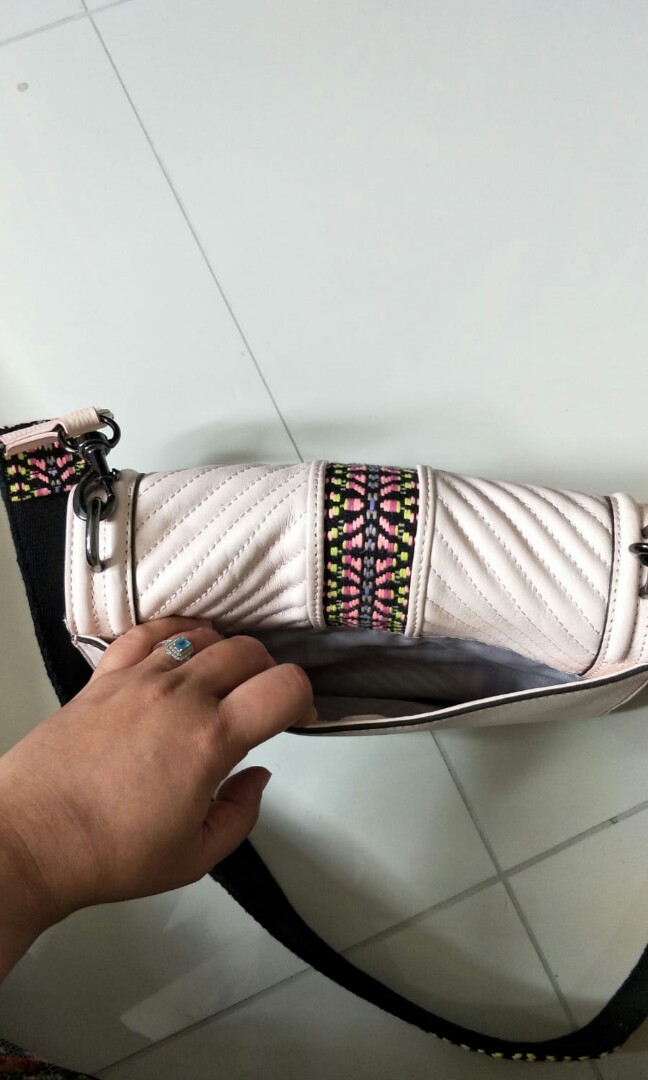 Rebecca minkoff guitar strap bag hotsell