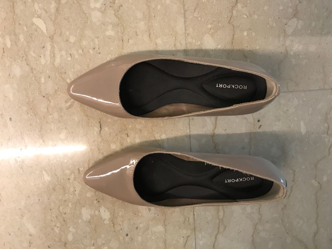 rockport kitten heels