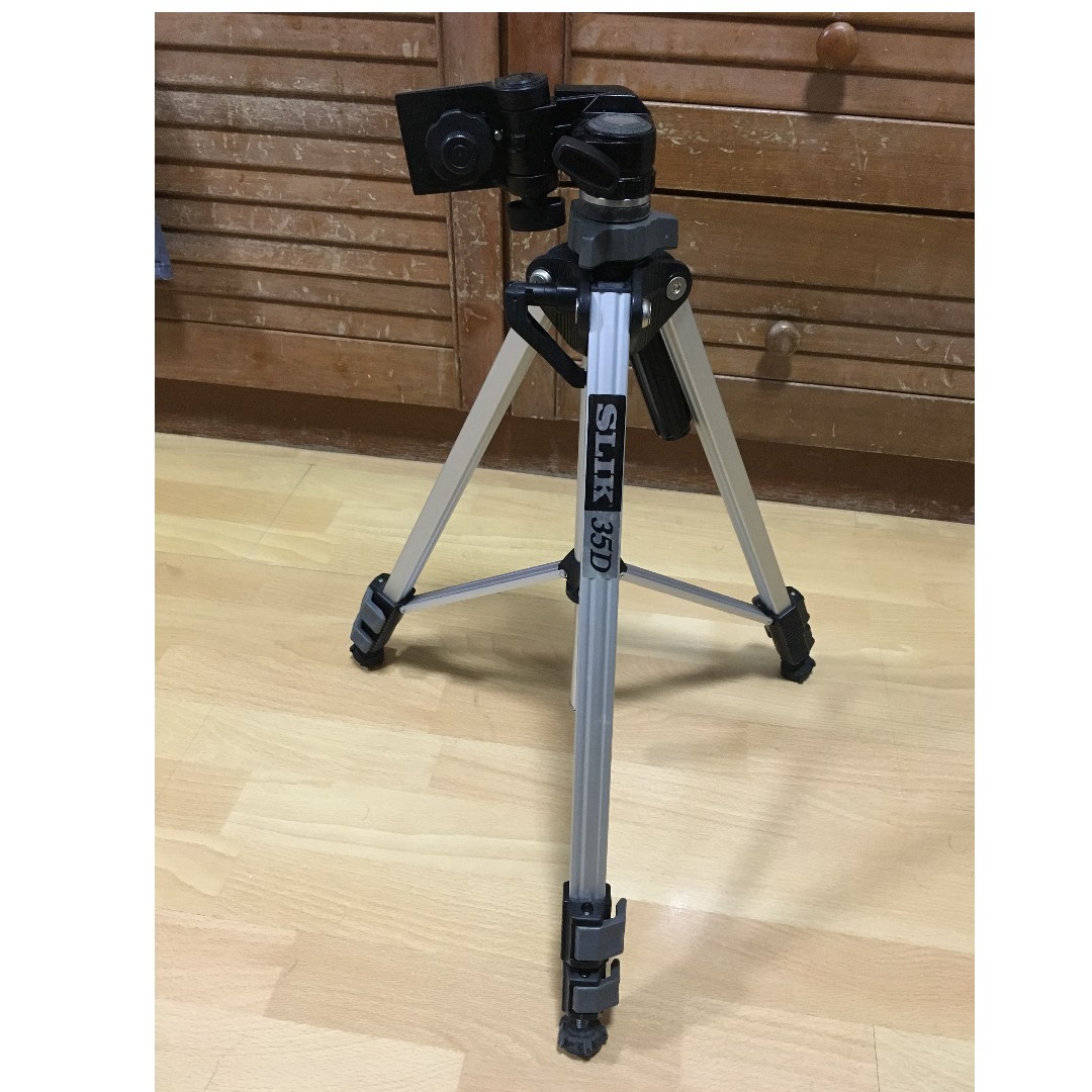 35D Tripod, Photography, Photography Accessories, Tripods Monopods Carousell