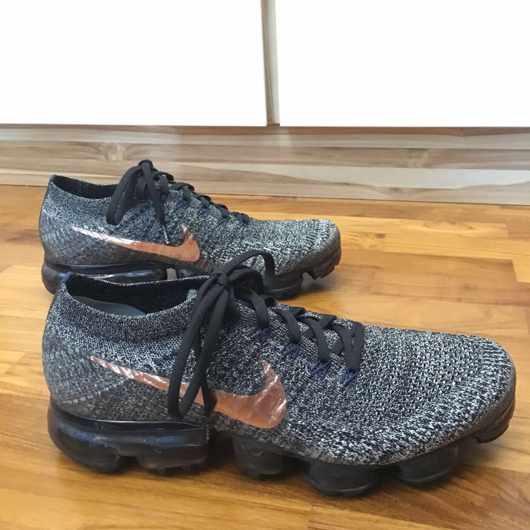 Vapormax explorer dark college navy and metallic red bronze Men s Fashion Footwear Dress Shoes on Carousell