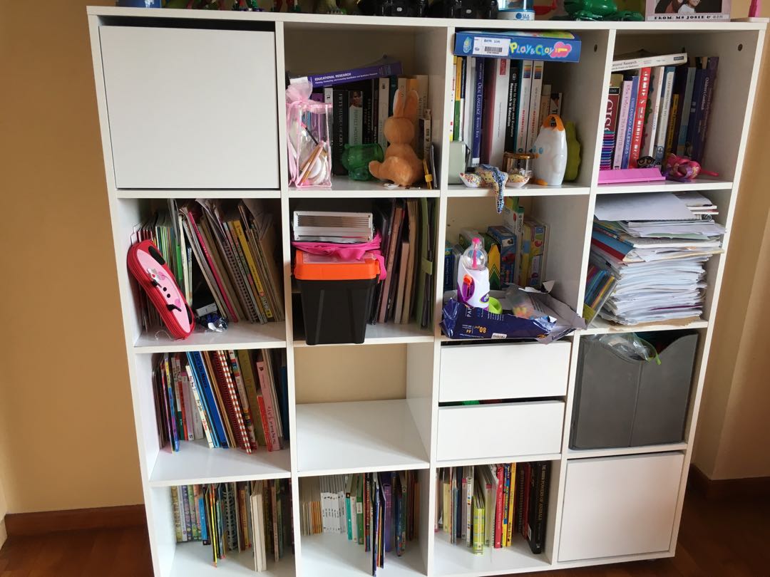 V Hive Book Shelves Furniture Shelves Drawers On Carousell
