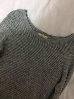 Hollister sweater