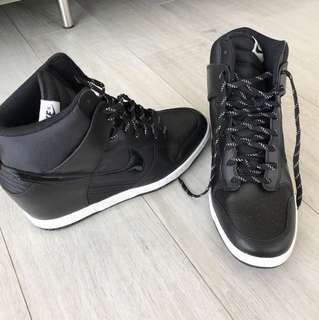 nike dunk sky hi black leather