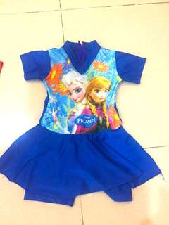 Baju renang Frozen