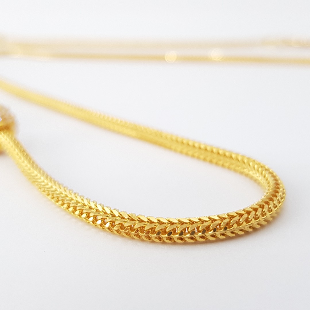 916 Gold Triple Stone Side Mopu Tali Chain, Luxury, Accessories on ...