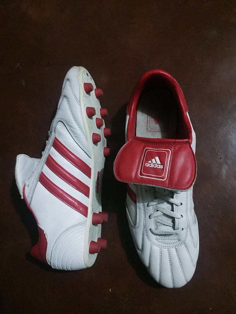 Adidas Telstar Football soccer shoes cleats size 9.5us Sports