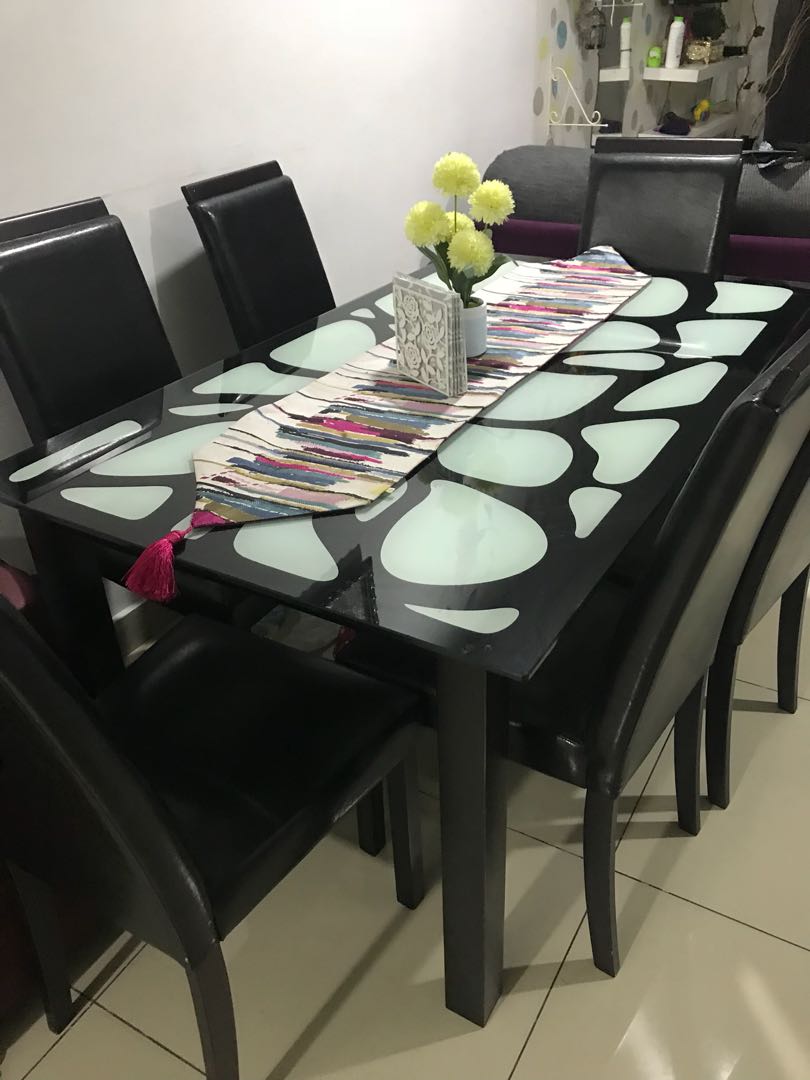 Dining Table Set (Category: Chairs) located in Kuala Lumpur. Submitted by delaracollections (Listing ID 163703202, Image 1). Description: Dining table (tempered glass top) Used for 1 year Condition tip top.