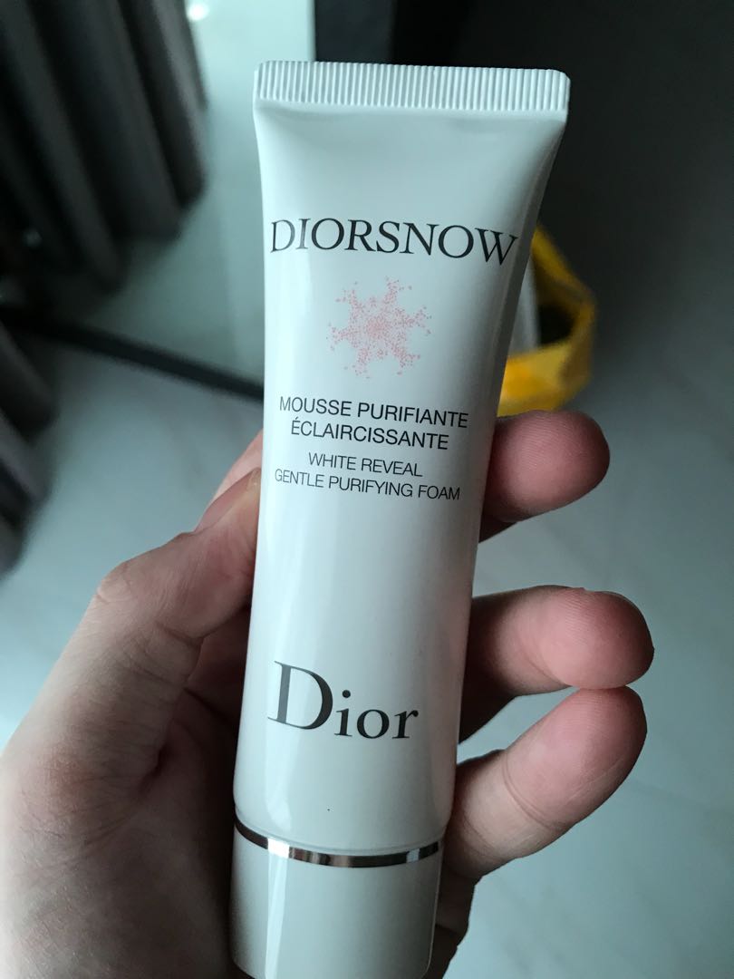 diorsnow purifying foam