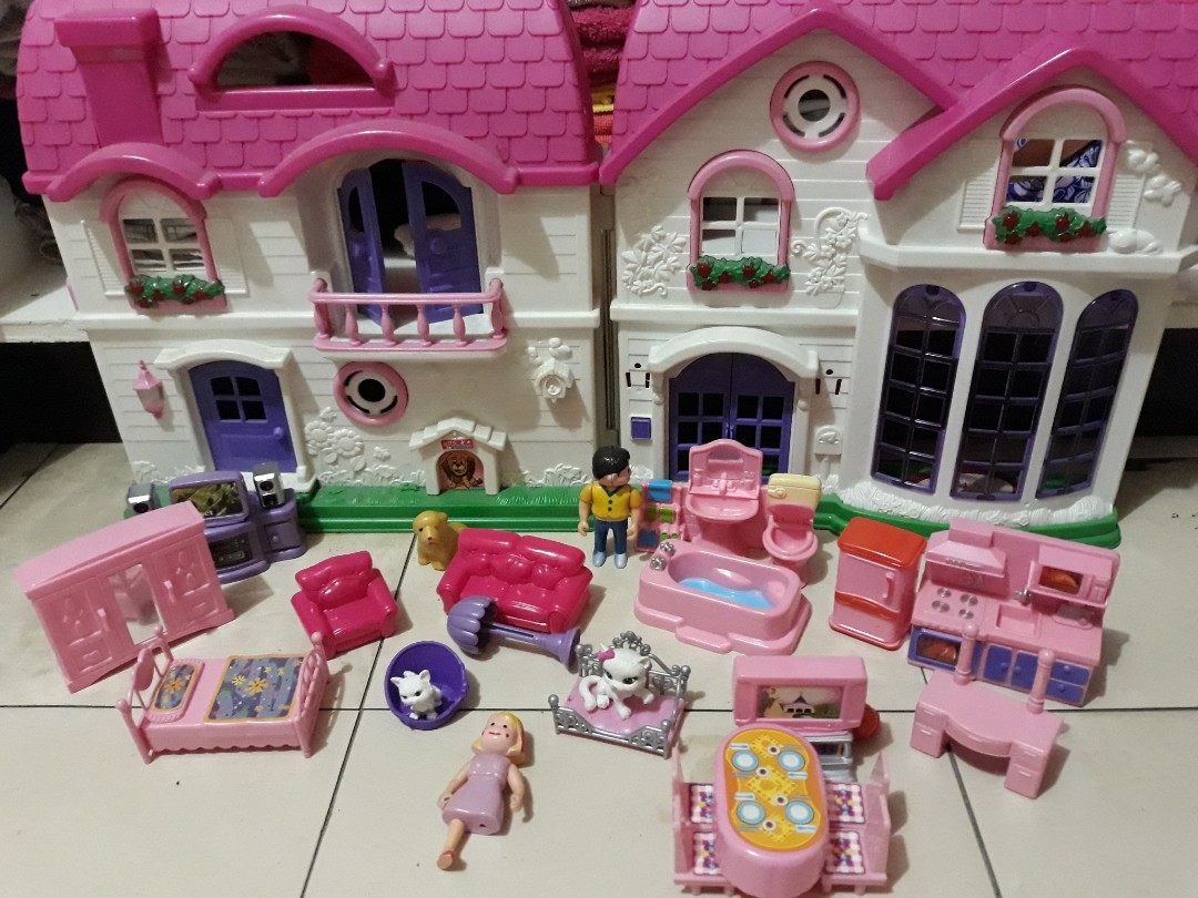 barbie doll house price 1000