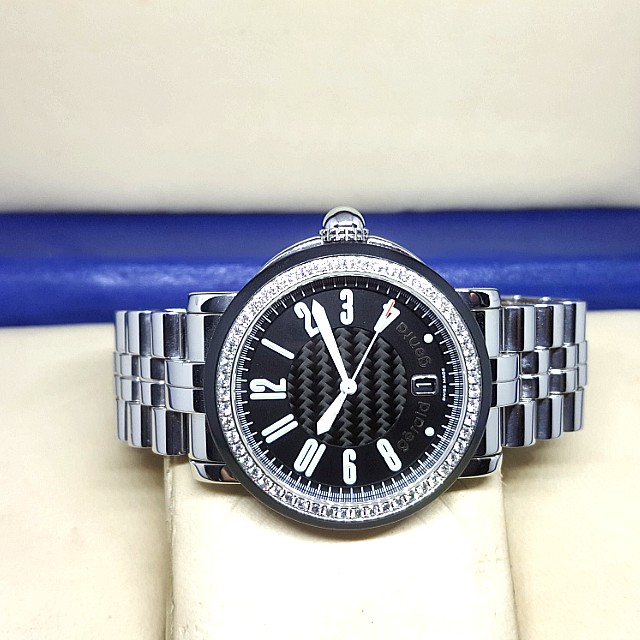Gerald Genta Sports with Diamonds