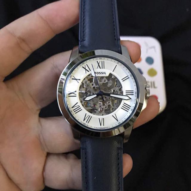 Me3111 fossil outlet