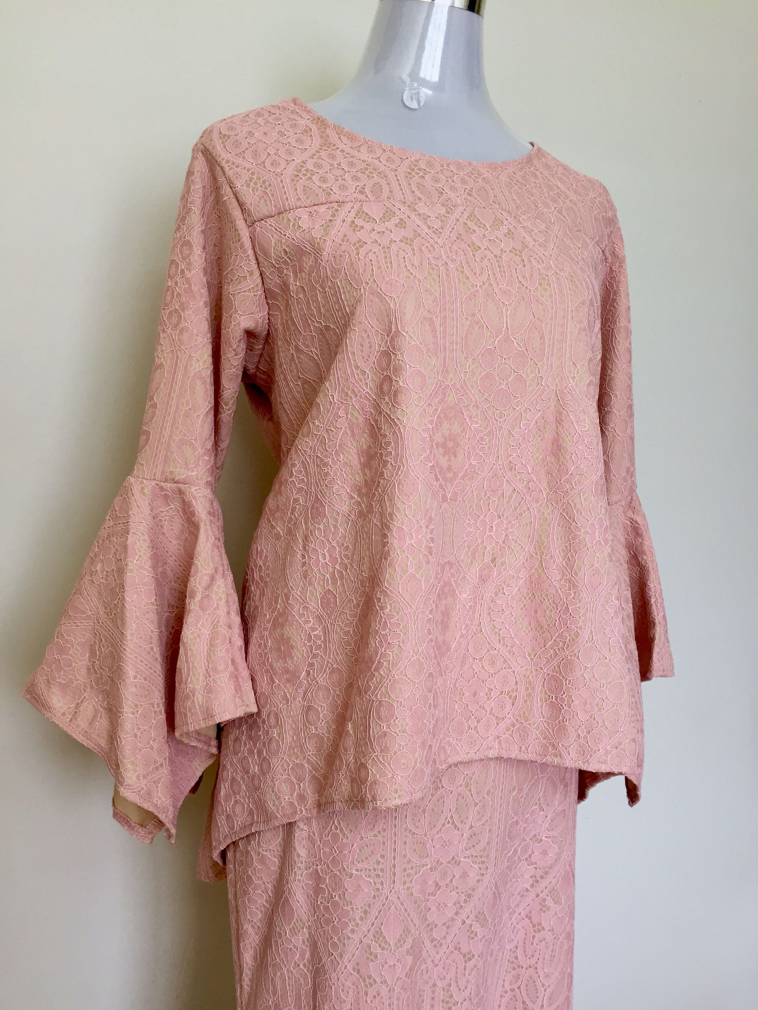 Plus Size Baju Kurung Lengan Saloma Women S Fashion Clothes Dresses On Carousell