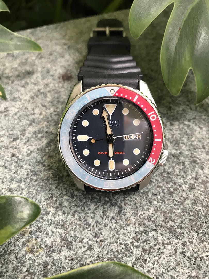 Seiko skx 009 vintage mod for sale at $275, Luxury, Watches on Carousell